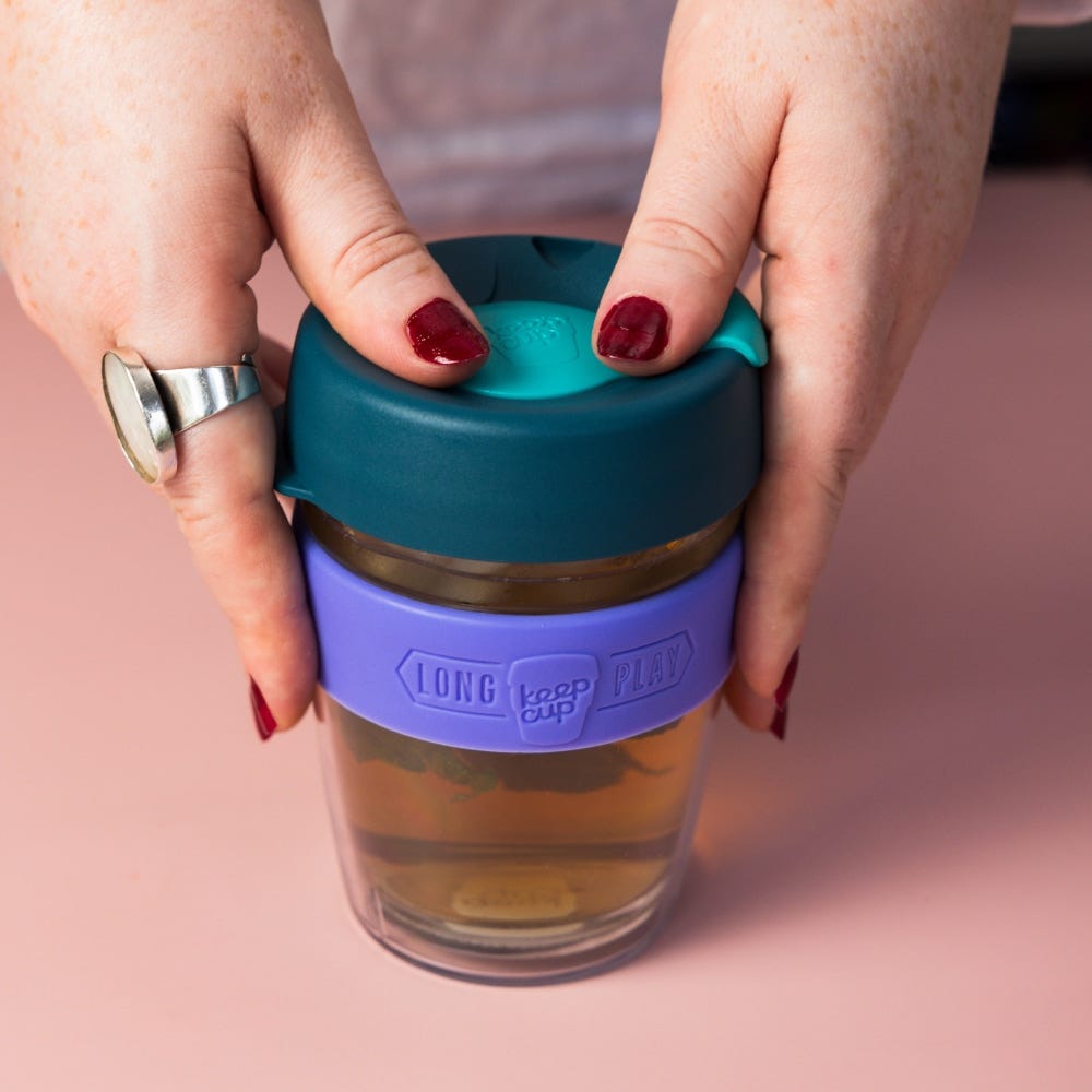 keepcup-brew-longplay-haze-m-12oz-inhand.jpg